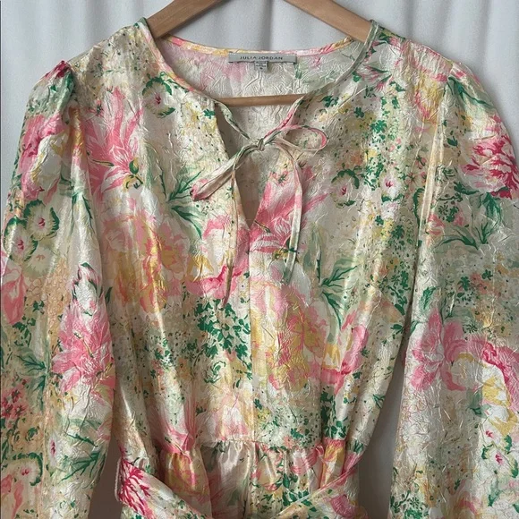 Julia Jordan NWT Floral V-neck Ruffle Hem Long Sleeve Dress **Size 8**🌸🌸 - Picture 3 of 8